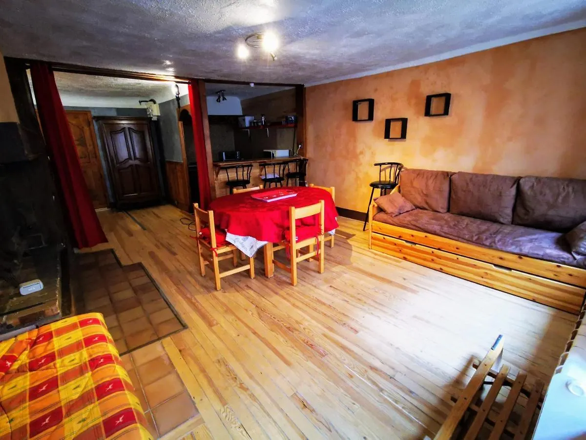 Loft Avec Coin Montagne Apartment Briancon   Briancon (Hautes-Alpes)